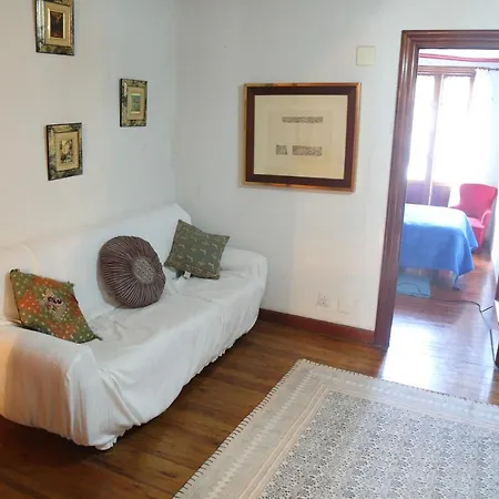 Dobles En Casa Villanueva (Cantabria)